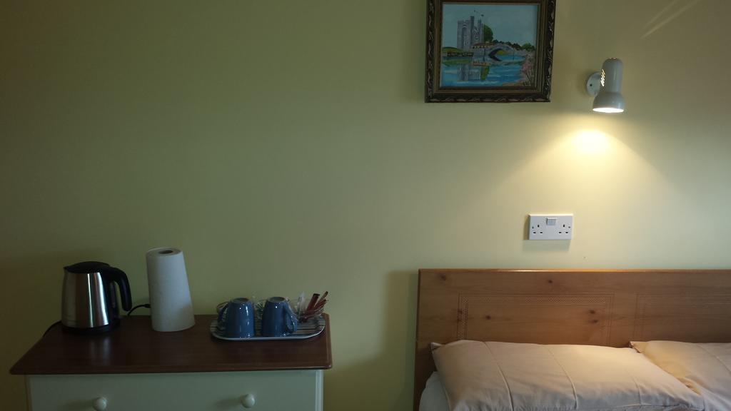 The Perrin Inn Glengarriff Room photo