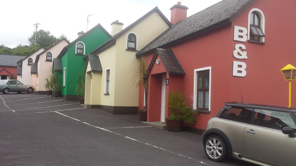 The Perrin Inn Glengarriff Exterior photo